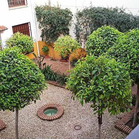 La Pequena Escalera Mezquita Catedral Apartment Cordoba Exterior photo